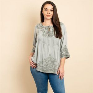 New Junior's Cute Boutique Gray tunic top